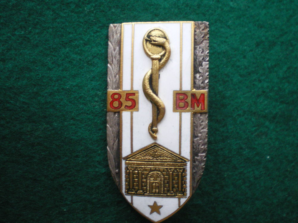 Insigne de Sant&eacute; - 85&deg; Bataillon M&eacute;dical 