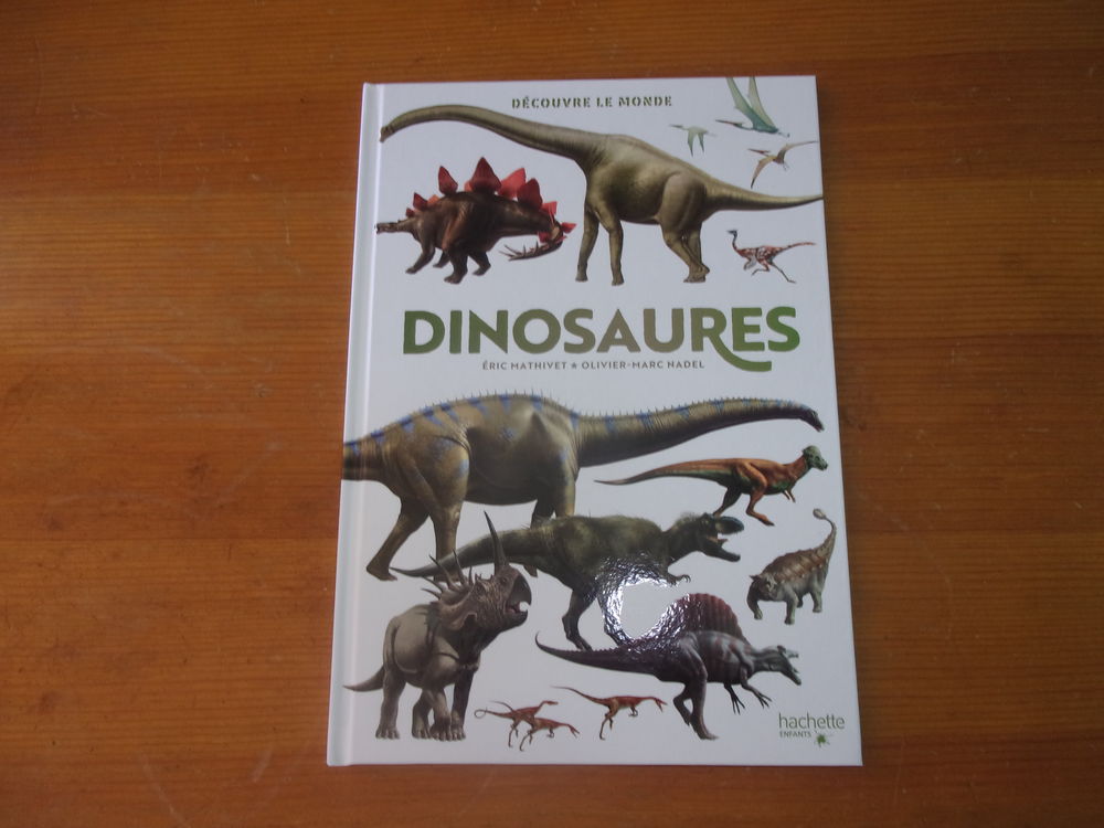 Livre D&eacute;couvre le monde - Dinosaures (Neuf) Livres et BD