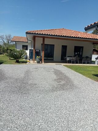  Maison � vendre 10 pi�ces 218 m� Saint-geours-de-maremne