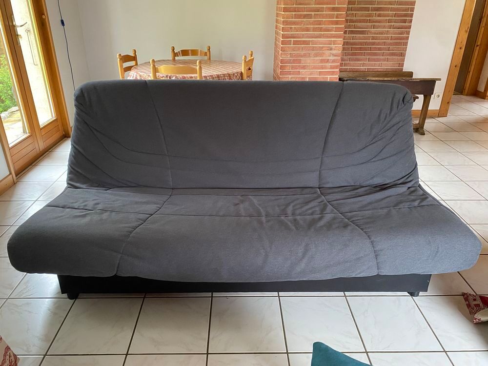 Tables, banquettes, etc Meubles