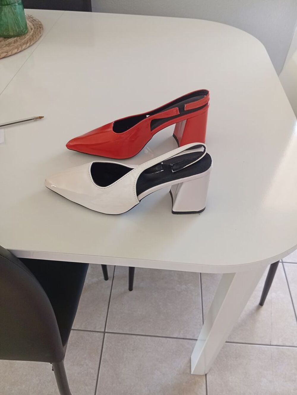 chaussures de femme jamais port&eacute; tailles 36 Chaussures