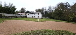  Maison 7 pi�ces  Gu�reins