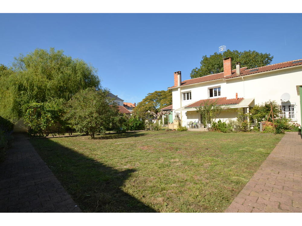 Vente Maison Maison F8 Ribérac