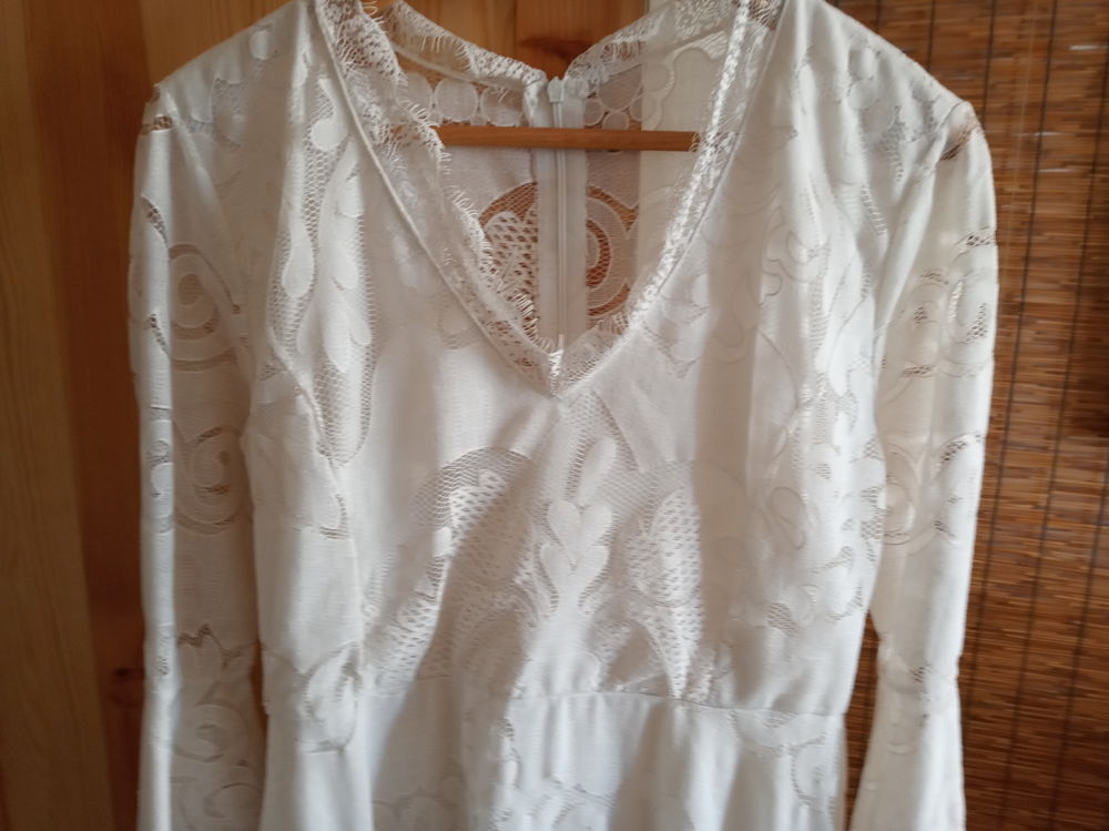 robe dentelle Vêtements