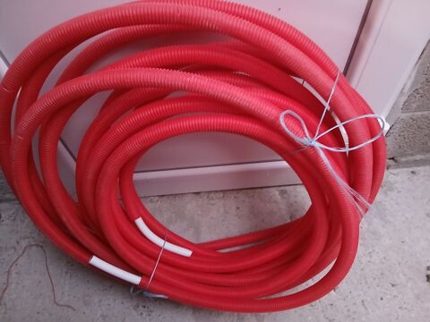 19m de tube multicouche pr� gain� rouge 13x16mm - NEUF 35 Guarbecque (62)