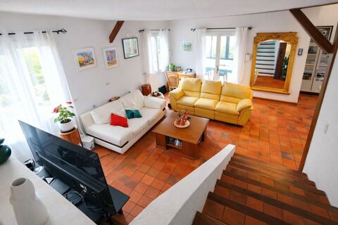   Maison familiale mezzanine, v�randa et jardin  Maison - 5 pi�ce(s) - 150 m�