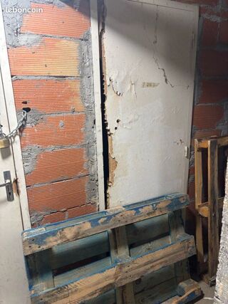 Remise / Grange à vendre 1 pièce 3 m²