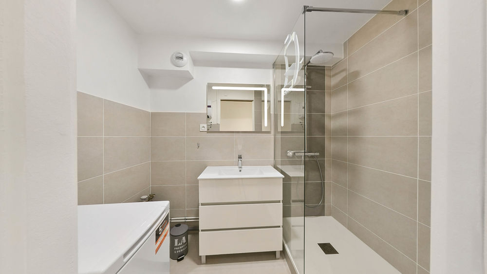 Location Appartement T2 meublé et climatisé centre-ville Voiron Voiron