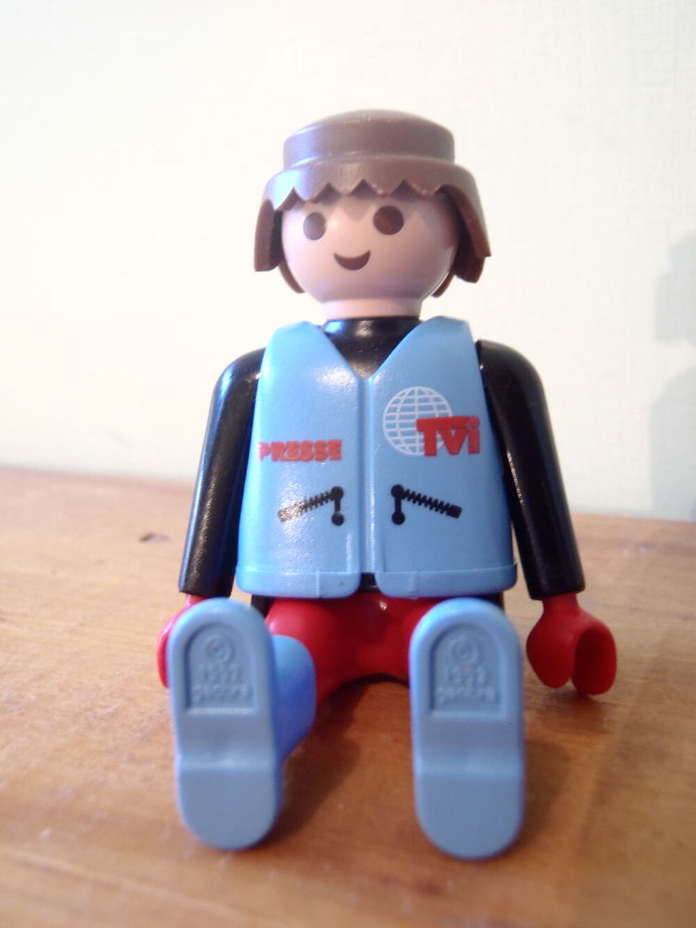 Ancien Playmobil : Reporter TV Presse : r&eacute;f 3847 ( figurine Jeux / jouets