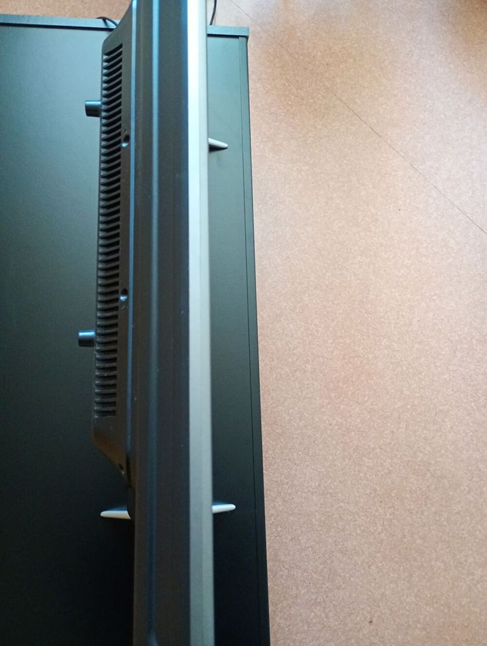 TV led+ meuble TV Photos/Video/TV