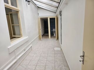  Appartement à louer 3 pièces 90 m²