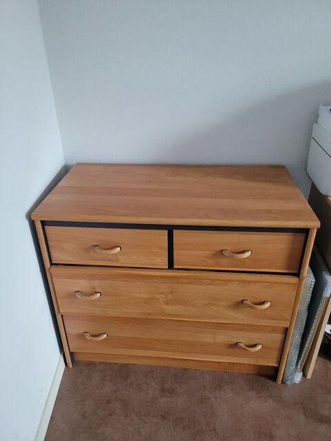 Commode en bois 30 Coulaines (72)