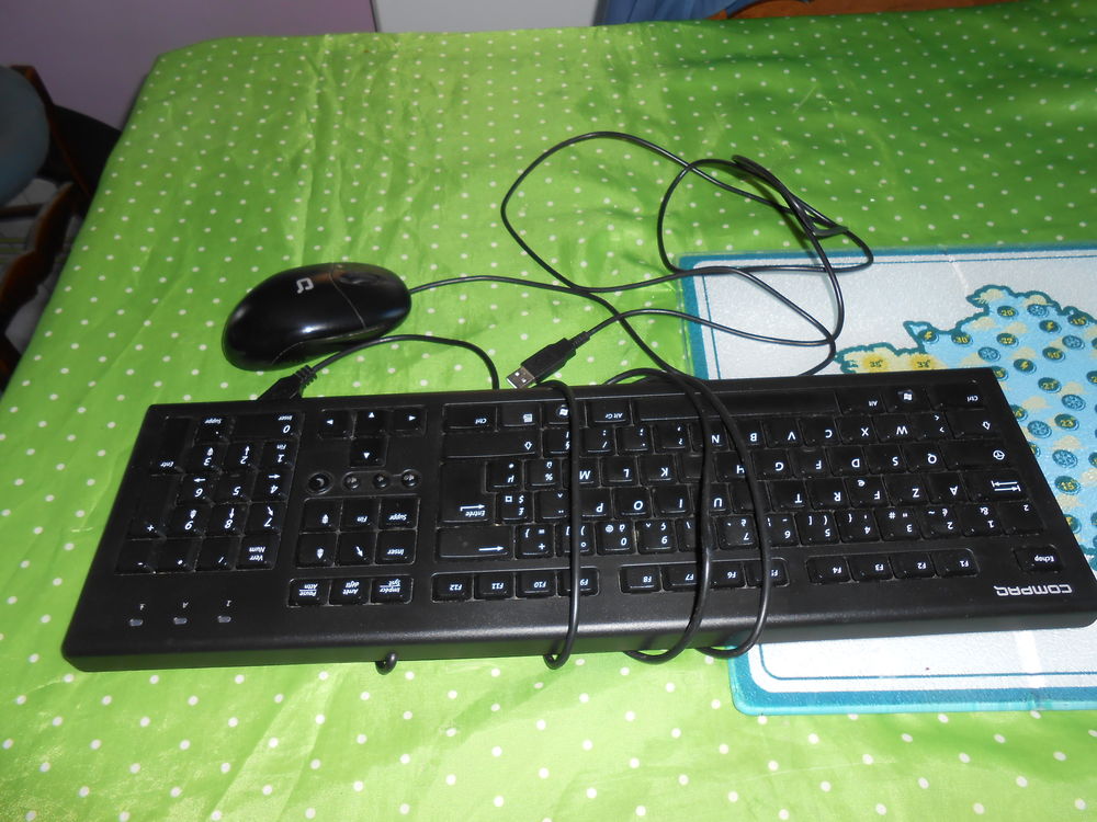  PC bureau marque compact Matériel informatique