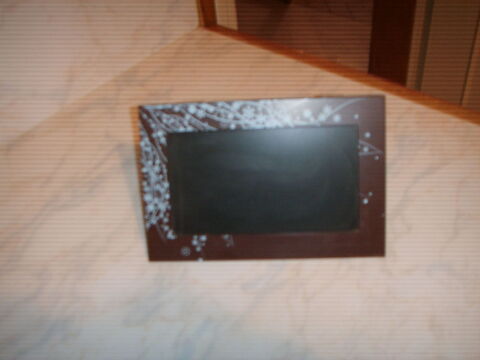 Cadre photo num�rique Memorex 7 . Produit original. Etat neu 9 Angers (49)