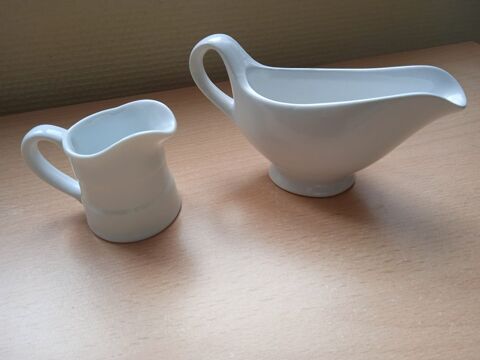 Pot � lait, pichet � lait, sauci�re 6 Lourdes (65)