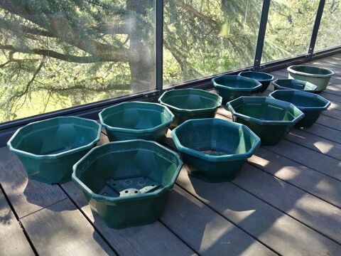Pots de fleurs plantes, 8 angles, en PVC dur, diffrents dia 1 Vnissieux (69)