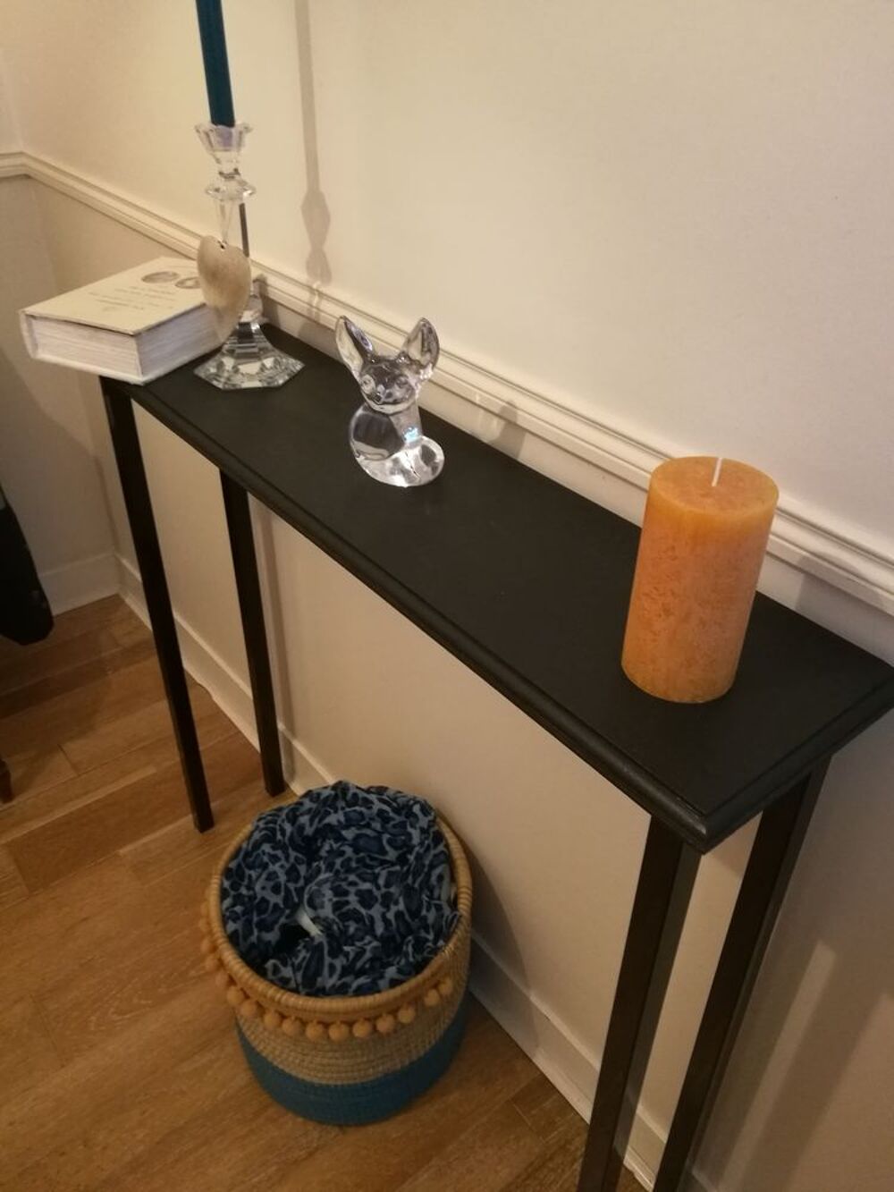 CONSOLE NOIRE ETROITE TENDANCE ET EN TB ETAT Meubles