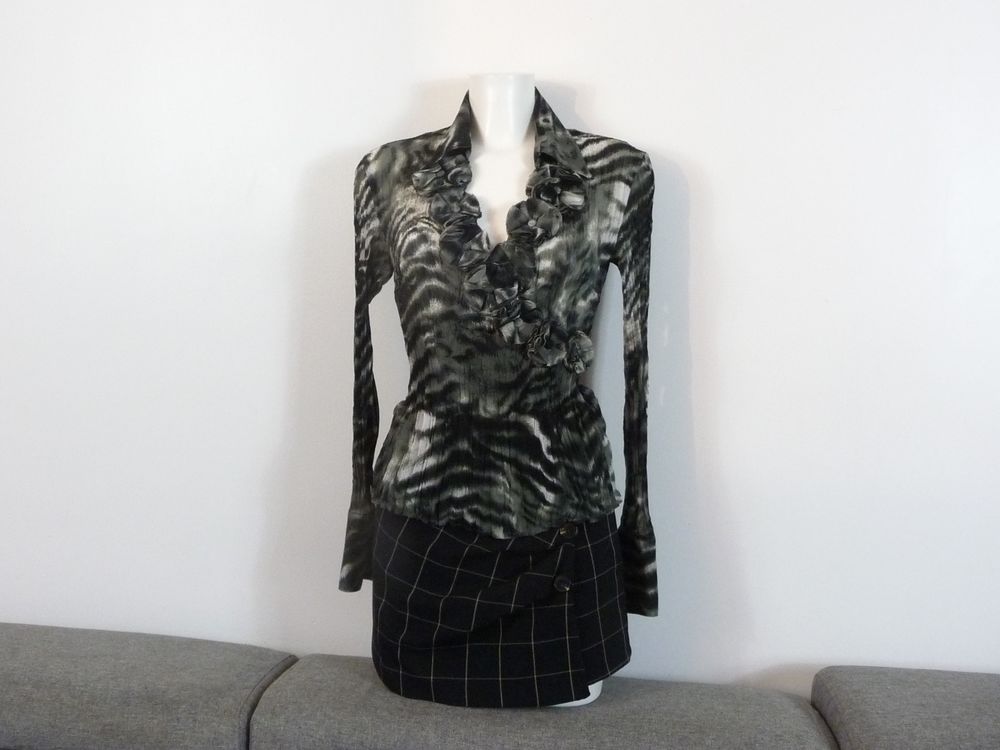 Blouse/ Chemisier/ Top Pliss&eacute; Gris Noir Blanc-Blanc Nature Vêtements