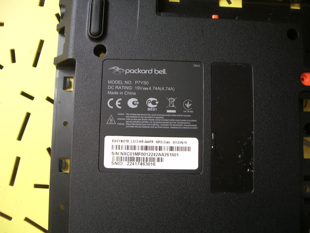 chassis de base &eacute;tui inf&eacute;rieure packard bell Matériel informatique