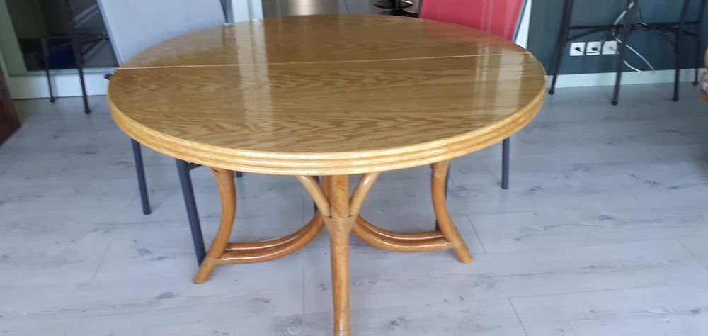 Table rotin 12 couverts Meubles