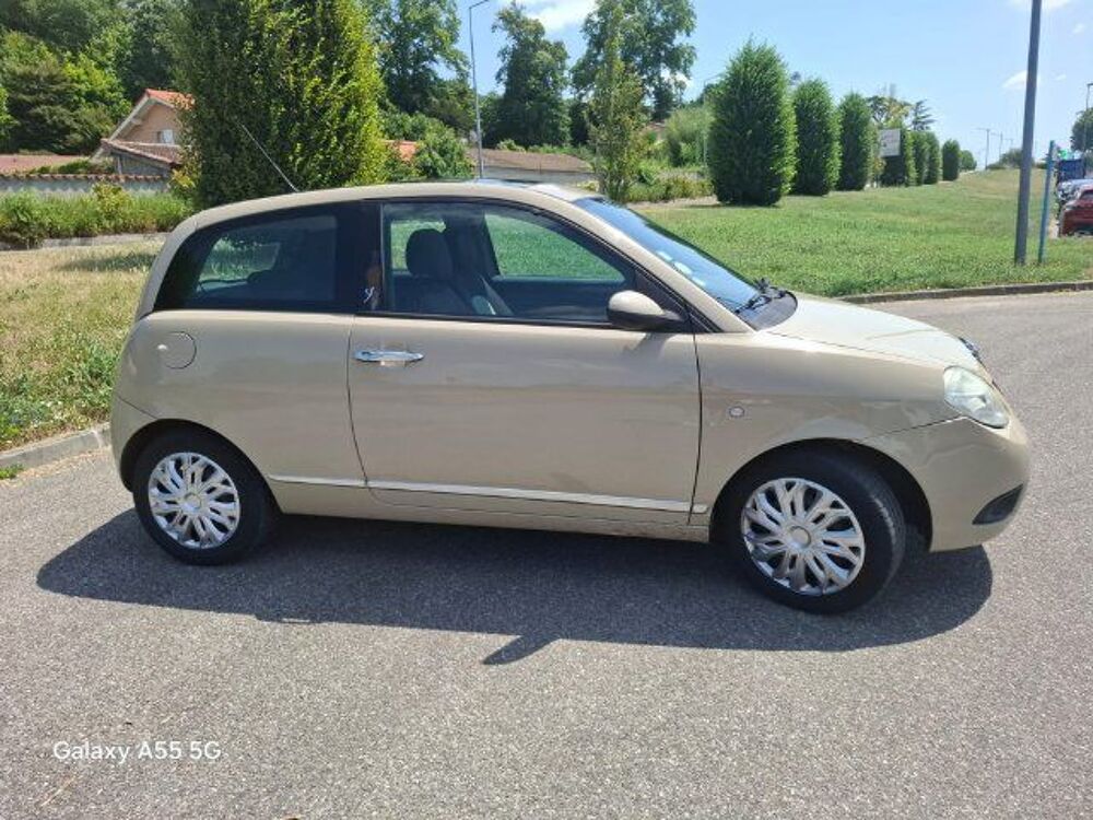 Ypsilon 1.4 8v 77 Oro 2007 occasion 69320 Feyzin