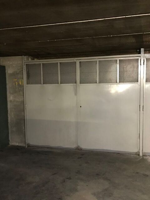  Parking / Garage  louer 24 m