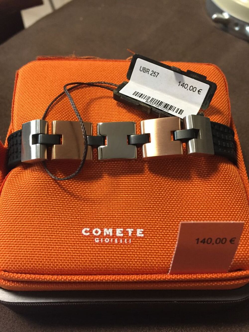 bracelet marque com&egrave;te UBR 257 Bijoux et montres