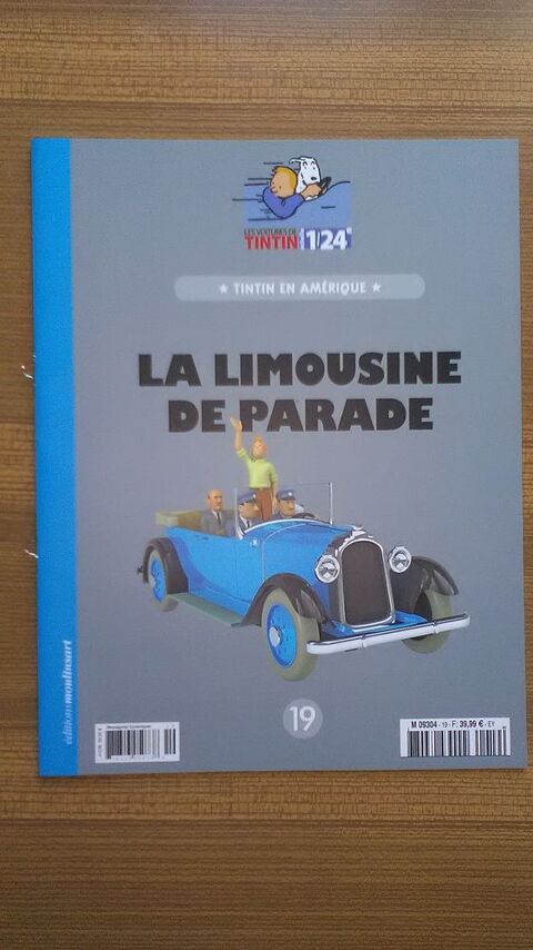 VOITURE DE TINTIN LA N19          LA LIMOUSINE DE PARADE    60 Dolus-d'Olron (17)