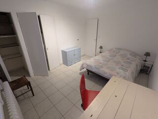  Chambre � louer 6 pi�ces 125 m�
