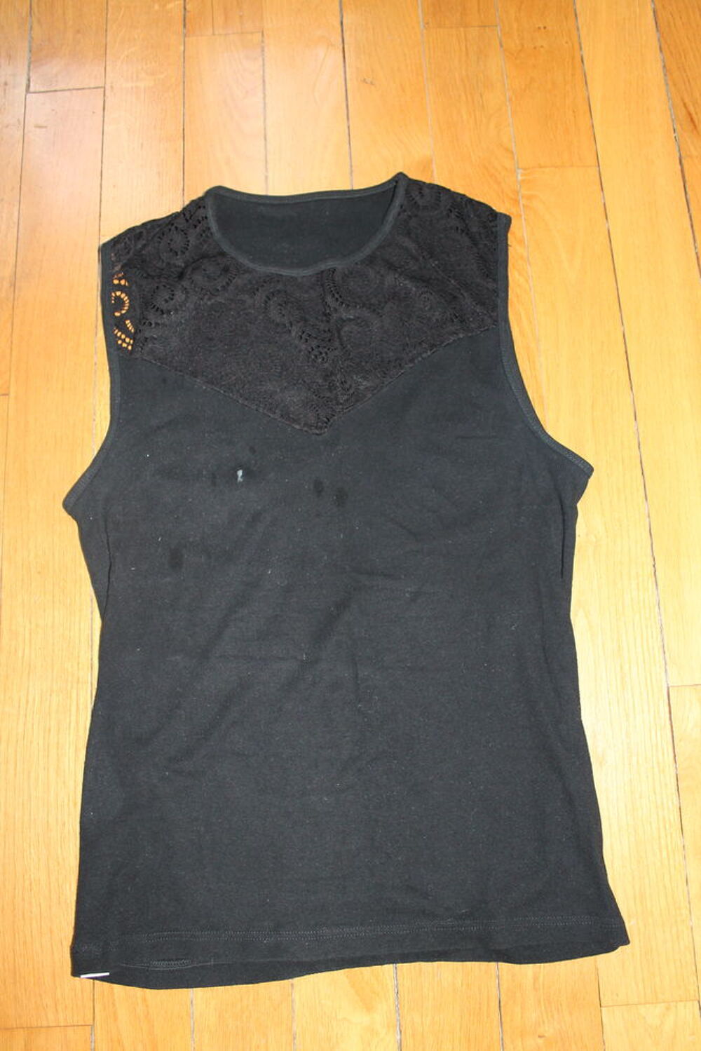 BOLERO NOIR Vêtements