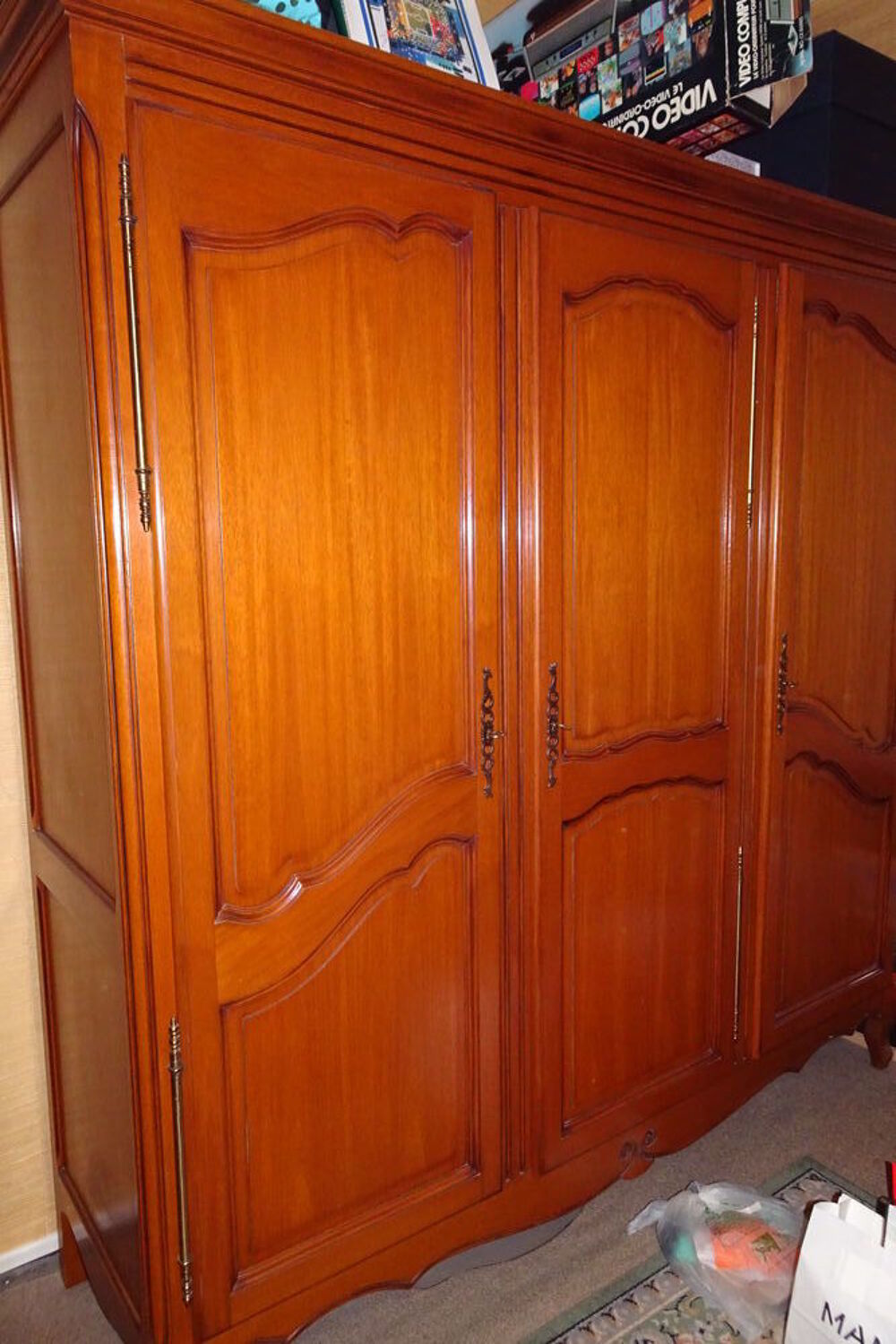 chambre a coucher compl&egrave;te Meubles