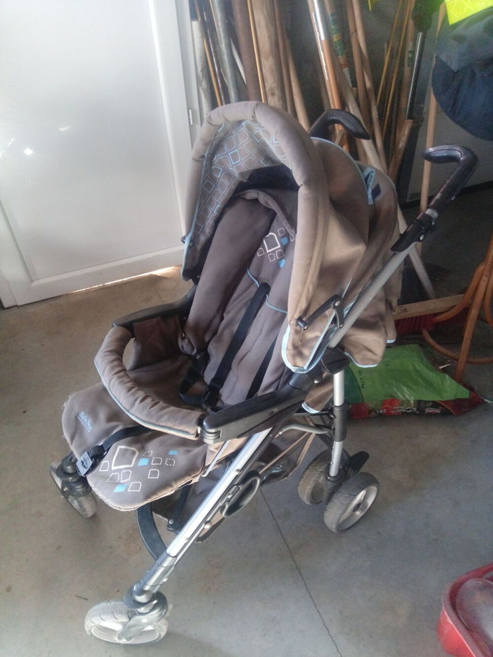 Poussette cosy et nacelle Puériculture