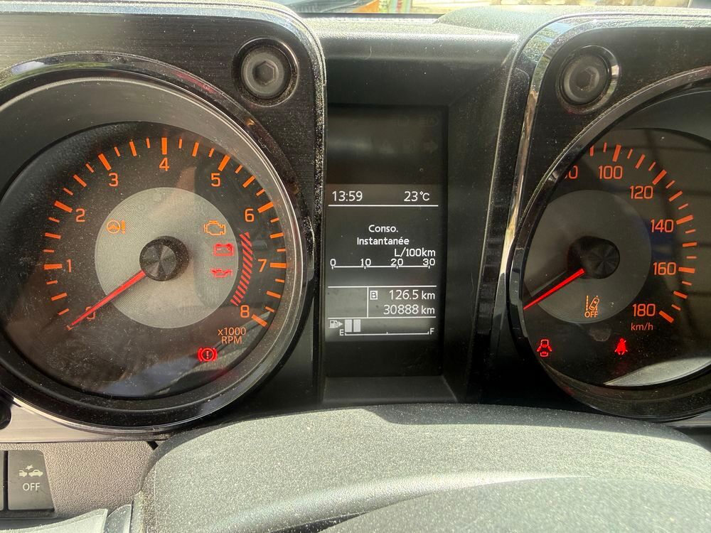 Jimny Privilege 2 places 2023 occasion 13790 Peynier