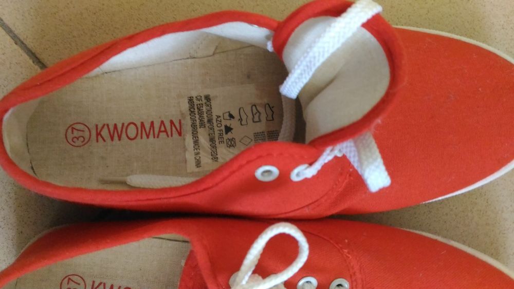 Basket toile orange de marque KWOMAN taille 37 Chaussures