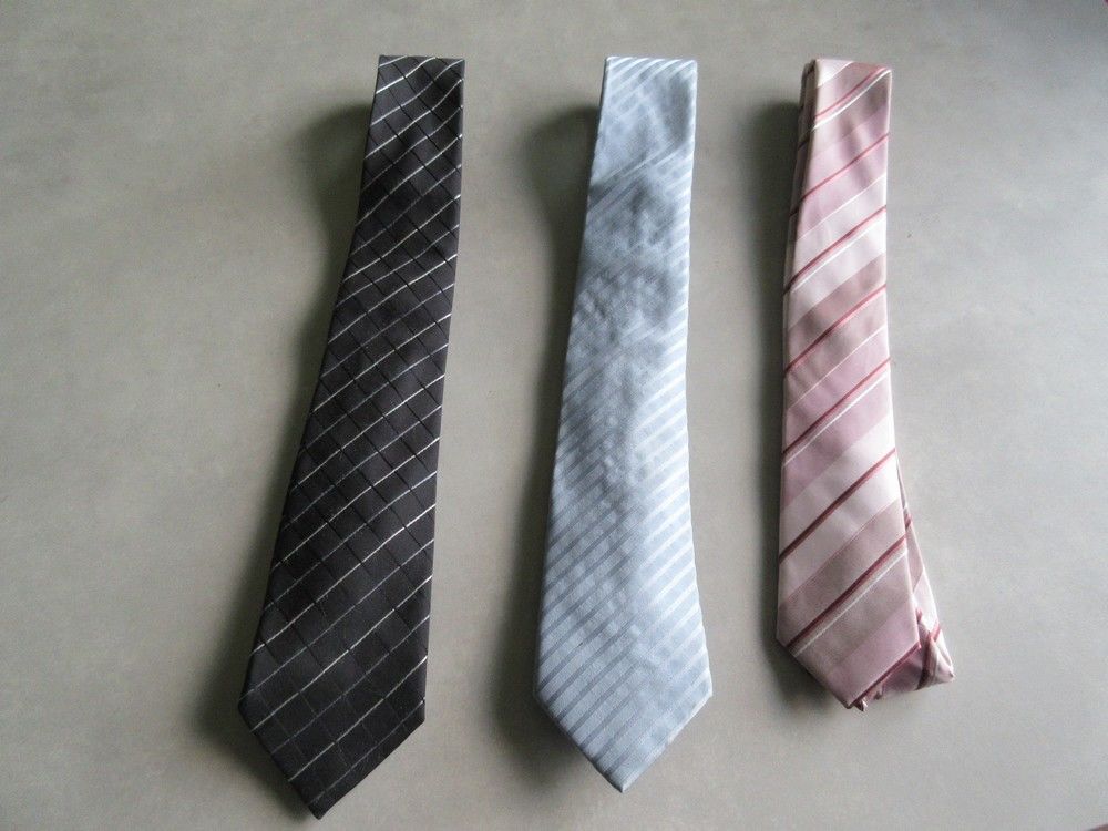 Lot de cravates Vtements