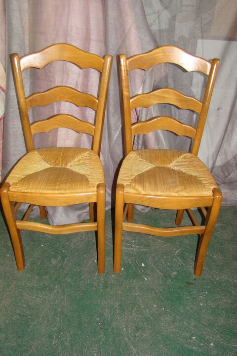 Paire de chaises pailles vintage 100 Gargenville (78)