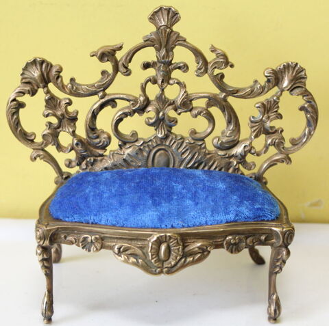 Canap� Sofa bleu bronze ou laiton style Louis XV miniature p 120 Issy-les-Moulineaux (92)