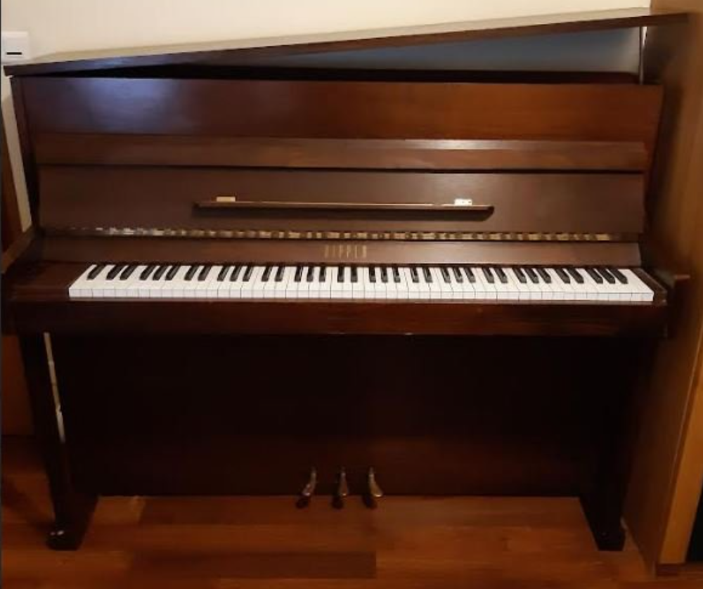 Piano d'&eacute;tude de marque RIPPEN Instruments de musique