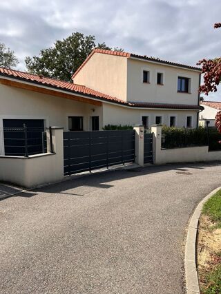  Maison  vendre 6 pices 140 m