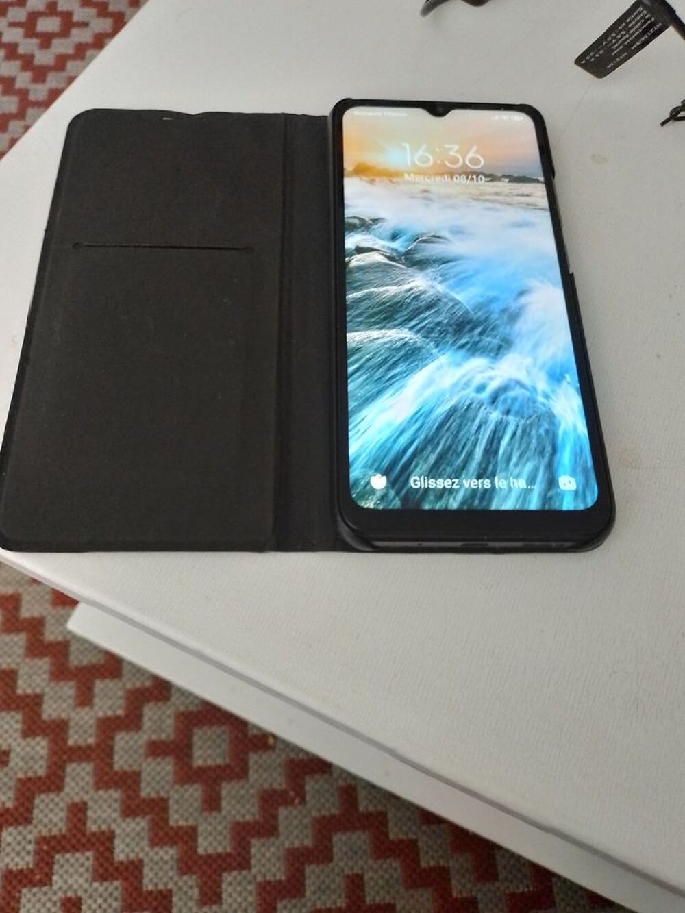 PARTICULIER LIMOGES CEDES TELEPHONE REDMI 9A Téléphones et tablettes