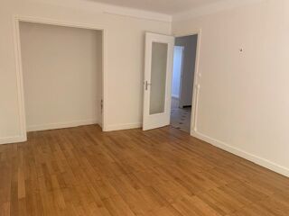 Appartement à louer 3 pièces 71 m²
