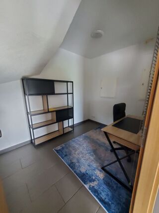  Appartement à louer 4 pièces 110 m²