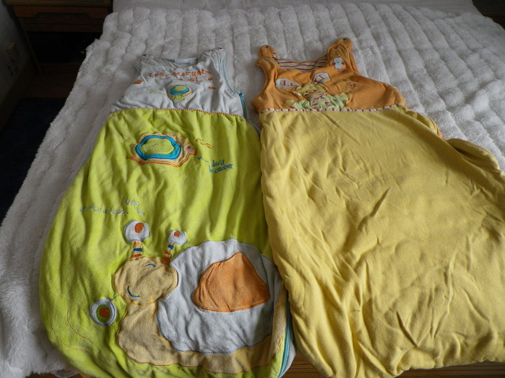 2 gigoteuses b&eacute;b&eacute; Vêtements enfants