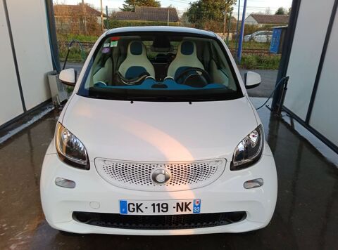 Smart fortwo Coupé 0.9 90 ch S&S Business 