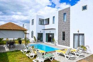 Location  Maison - Villa 