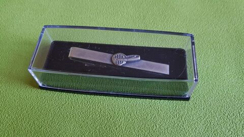 PINCE A CRAVATE 0 Toulouse (31)