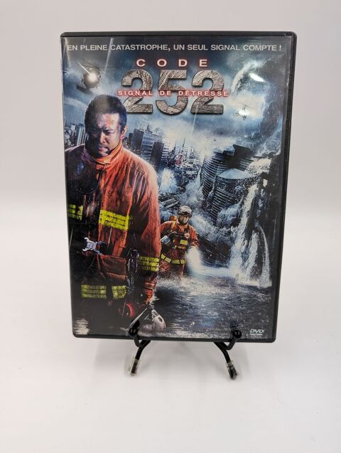 Film DVD Code 252 Signal de Détresse en boite 1 Vulbens (74)