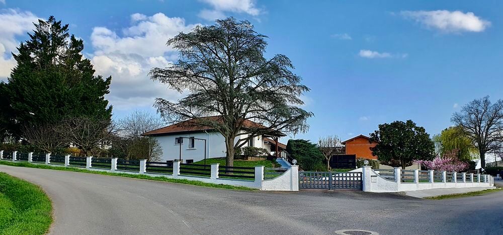 Vente Villa villa 150 m2 + piscine Saint-vincent-de-boisset