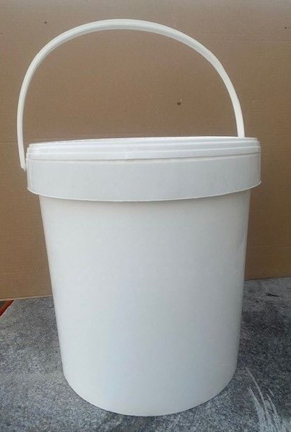 Seau alimentaire + couvercle, 20 litres, blanc. Cuisine