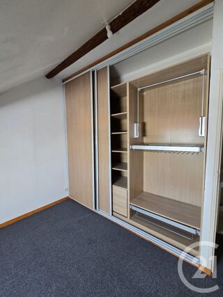  Appartement à louer 2 pièces 53 m²